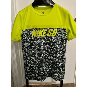 Nike sb T-shirt